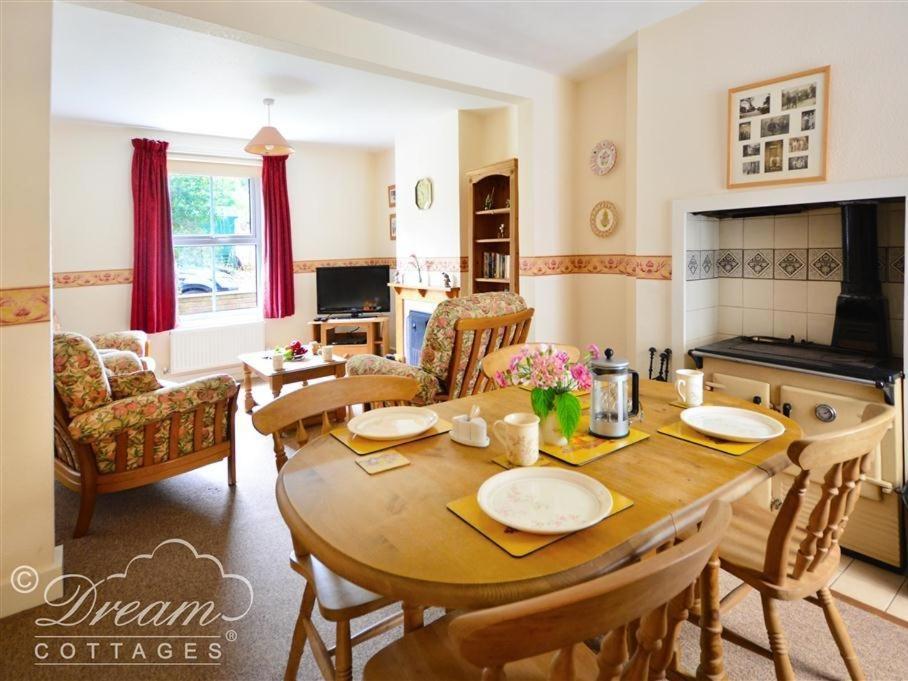 Brickyard Cottage Moreton  Buitenkant foto