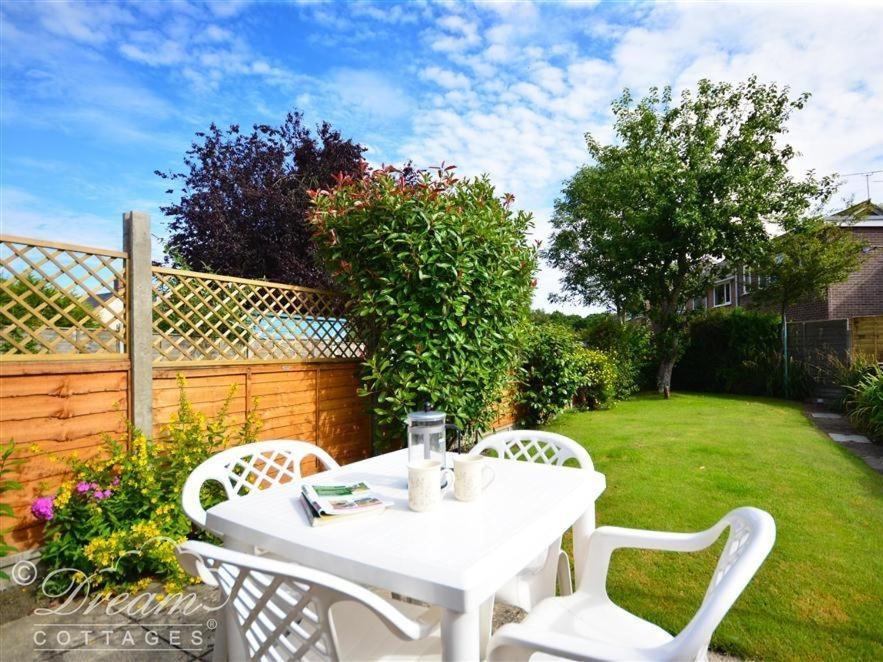 Brickyard Cottage Moreton  Buitenkant foto
